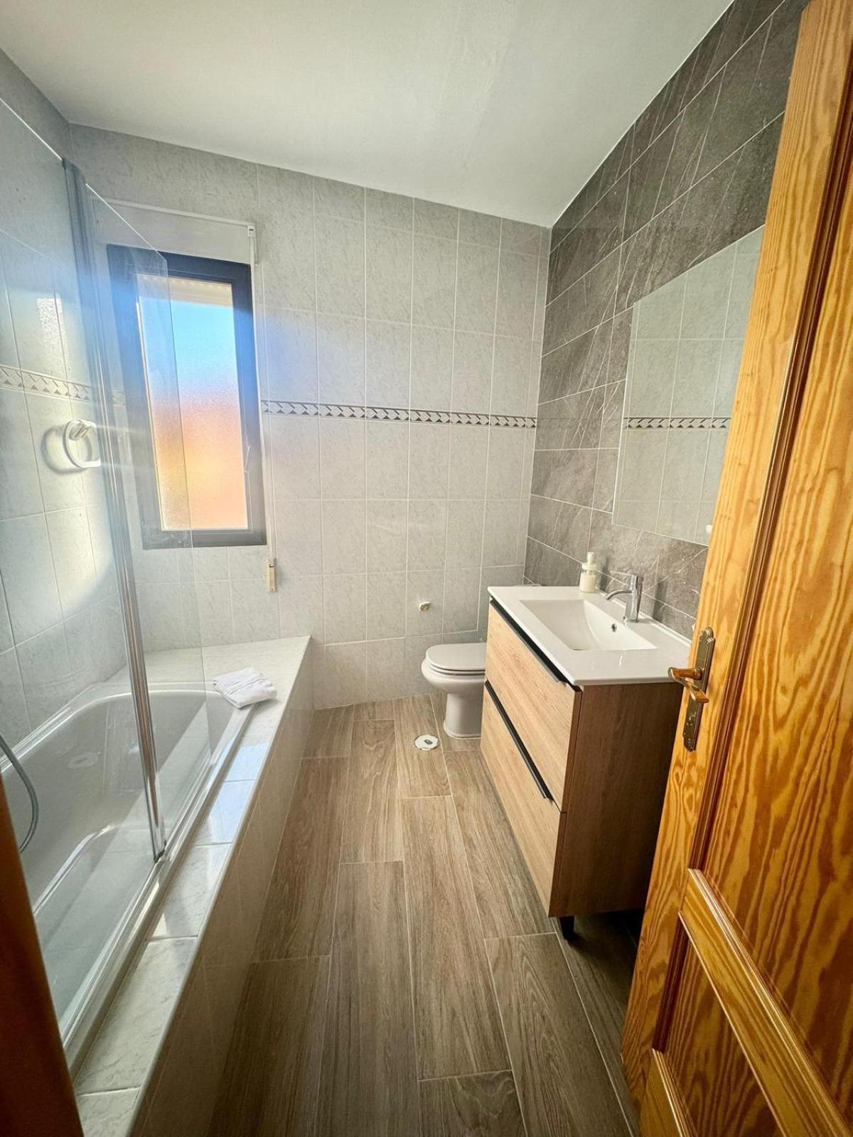 Apartamentos Rurales Flor De La Alcarria 브리우에가 외부 사진